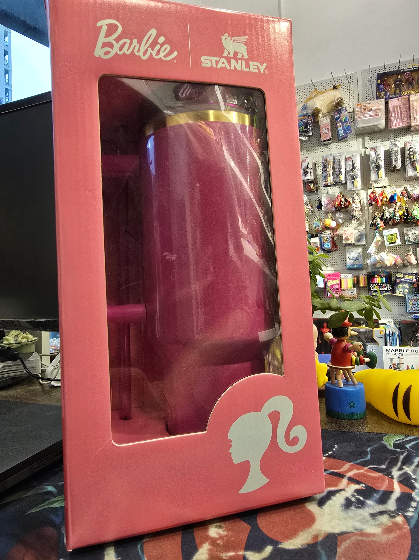 Stanley Quencher H2.0 FlowState Tumbler 40oz BARBIE EDITION