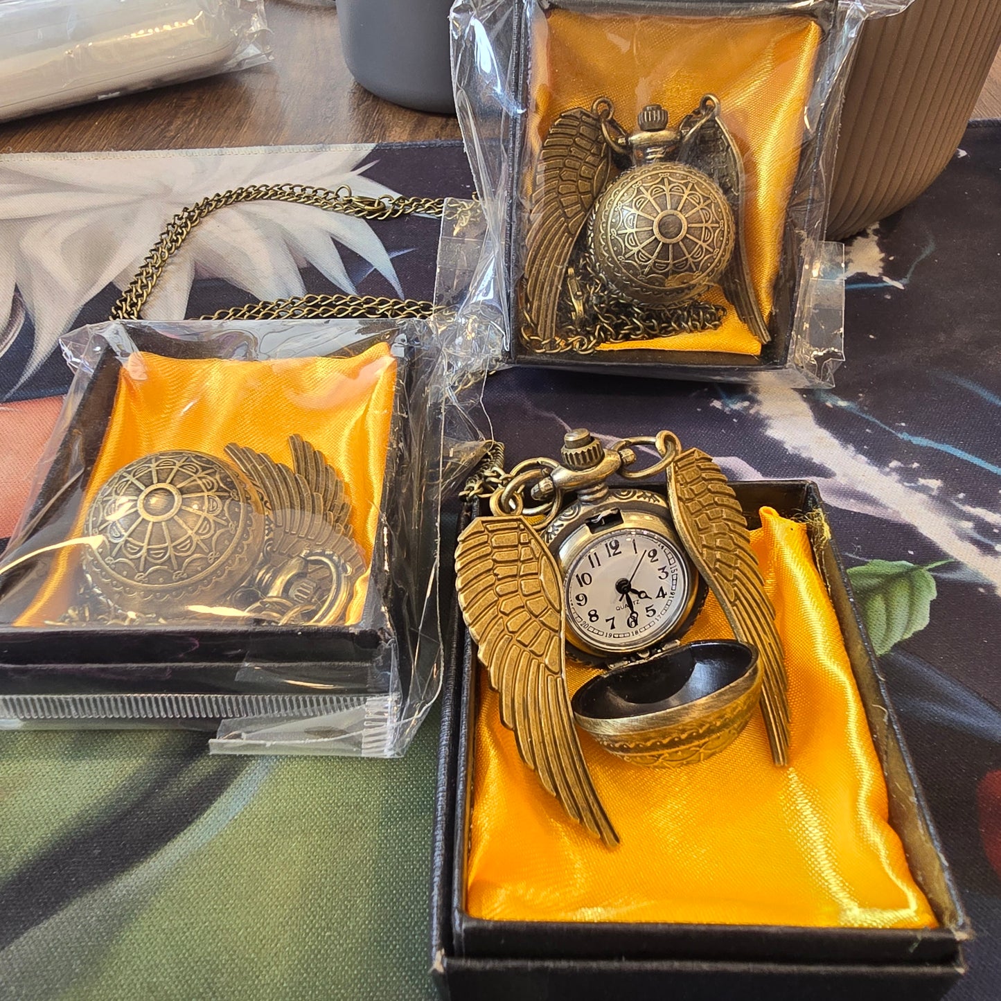 Golden Harry Potter Inspired Snitch Ball With Wings Round Dial Analogue Antique Pocket Watch Pendant With Bronze Necklace