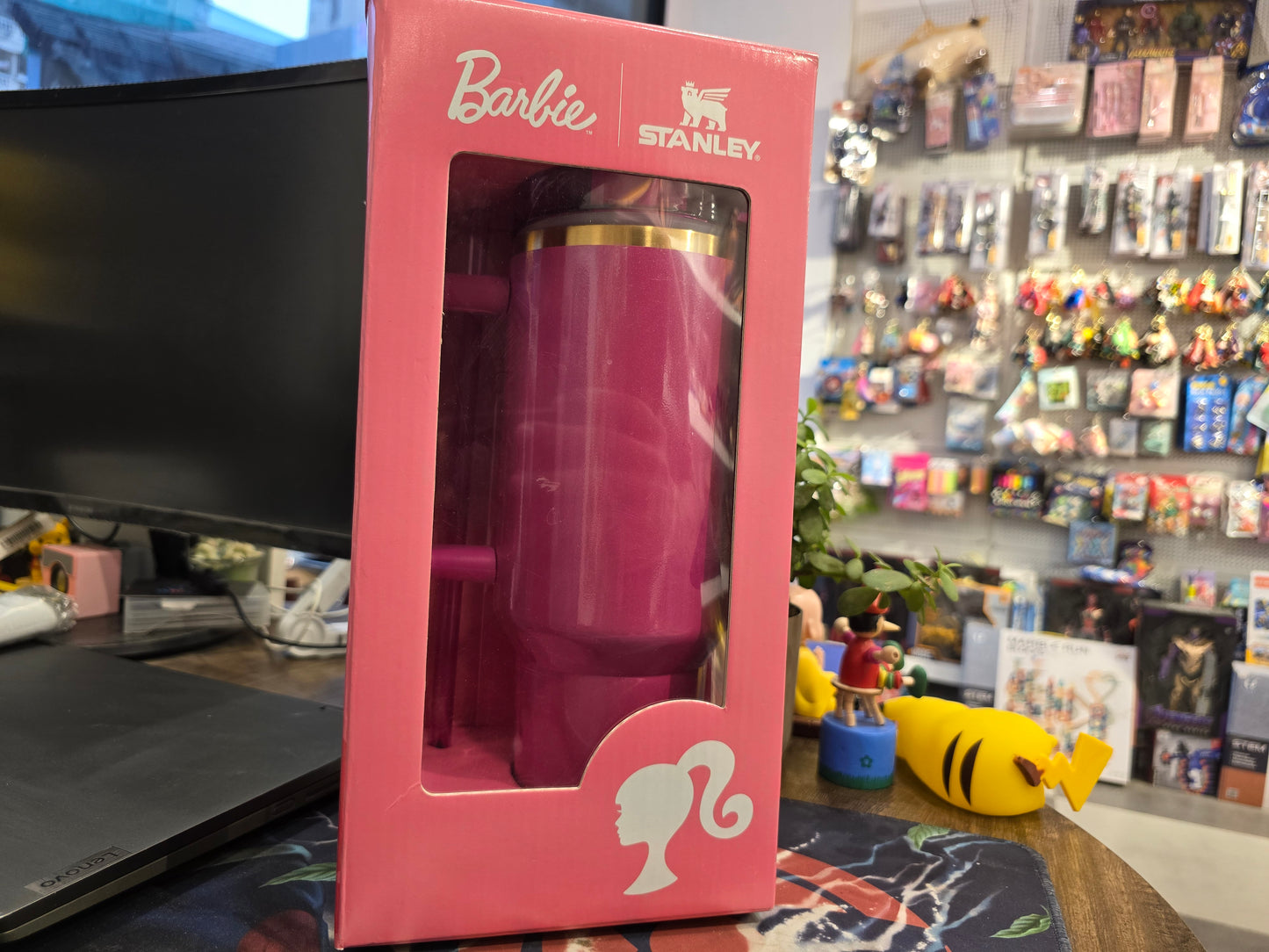 Stanley Quencher H2.0 FlowState Tumbler 40oz BARBIE EDITION
